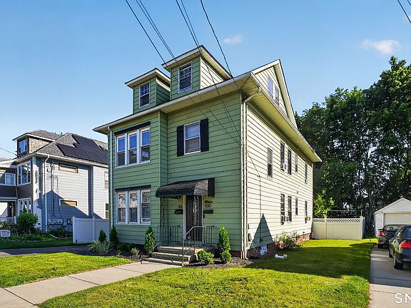 3rd image of 98 Gorham Avenue