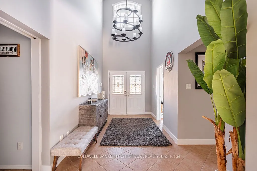 3 bed, $3,250 — Photo 2