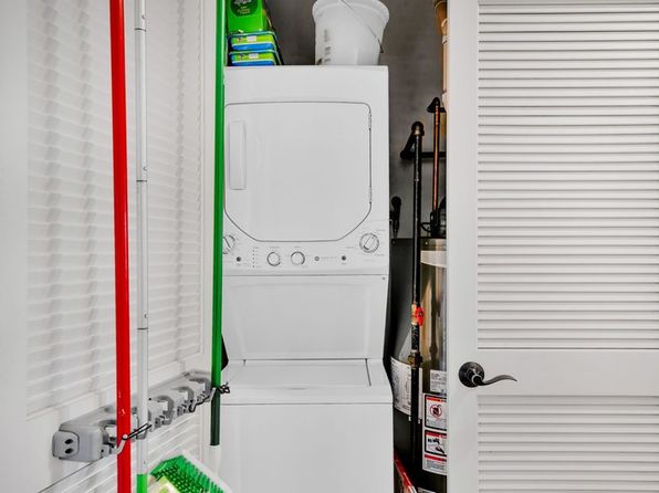 5 Grand St APT 301