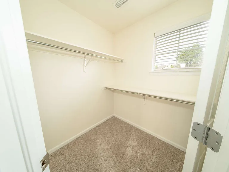 12780 Ivanhoe St — Photo 13