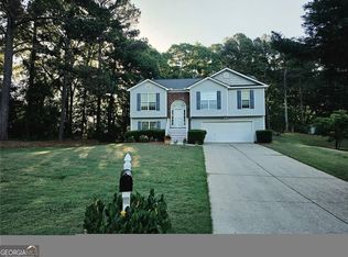 397 E Sycamore Dr, Winder, GA 30680
