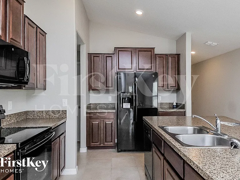 5045 Brickwood Rise Dr — Photo 7