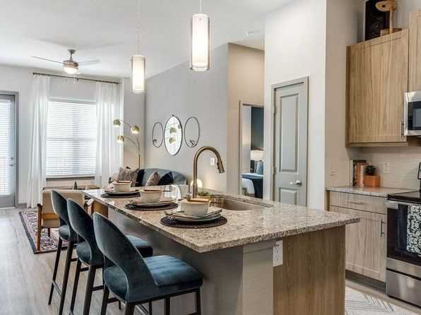 14175 Dallas Pkwy #S3-1336