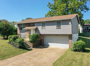 553 Holland Ave, Saint Louis, MO 63119