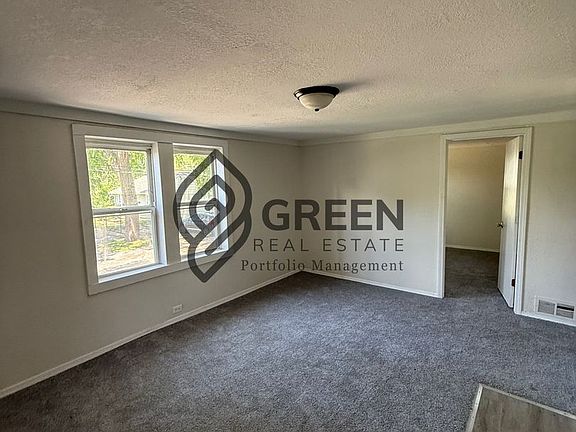 5th image of 229 S Sibley Ave #3