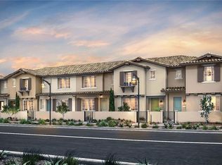 28614 Jardineras Ct, Valencia, CA 91354
