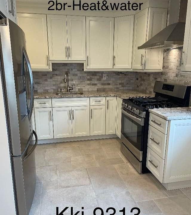 1st image of 2929 165th St Floor 2