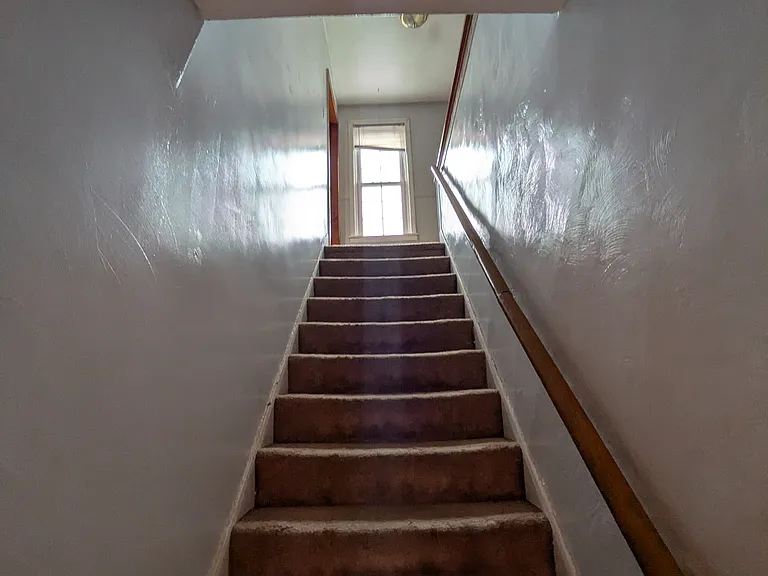 725 Chartiers St #2 — Photo 4