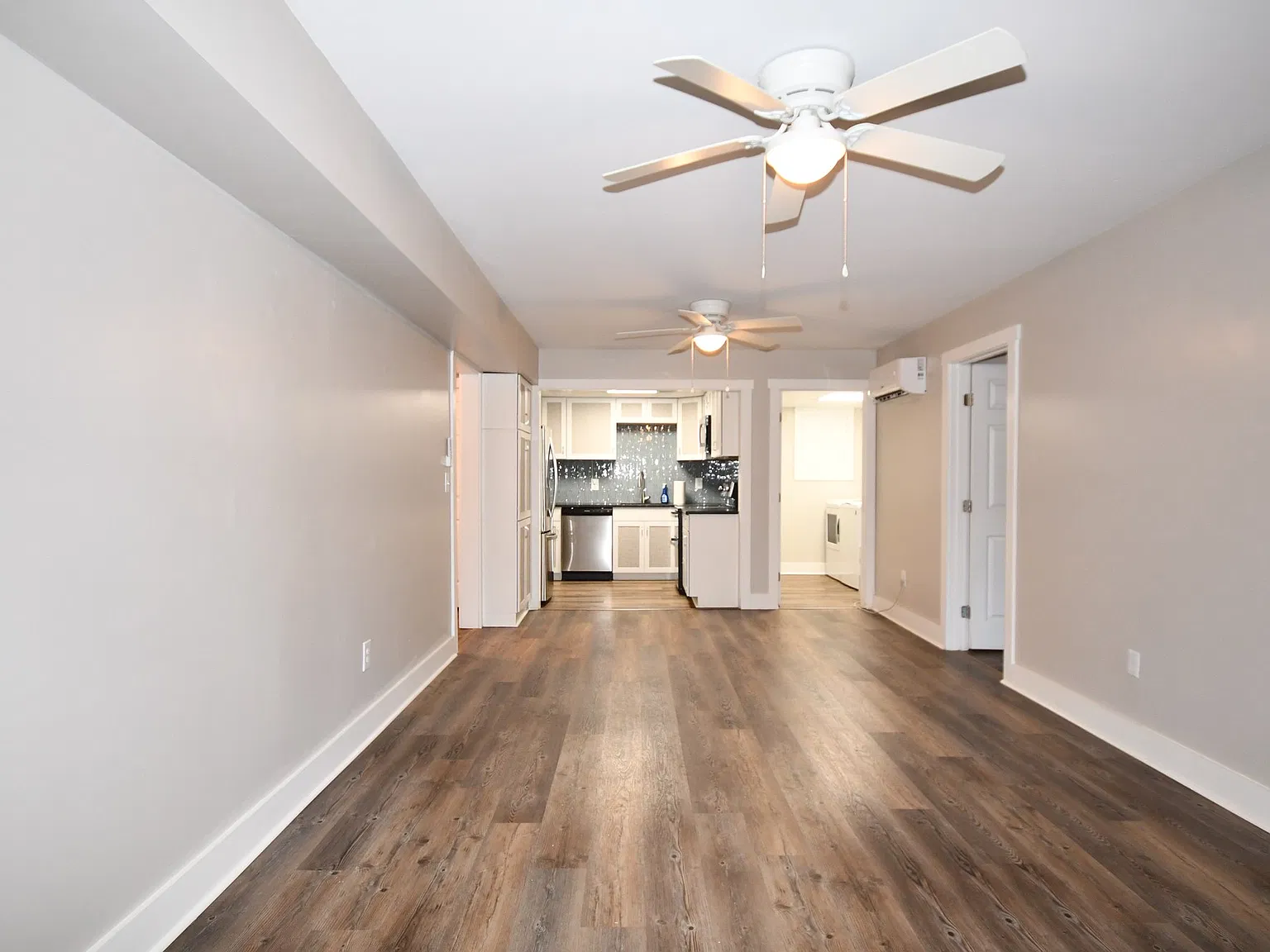 2 bed, $1,800 — Photo 3