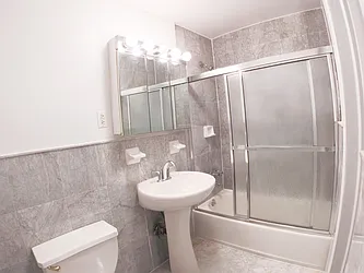 Rented by Urban Real Estate Inc