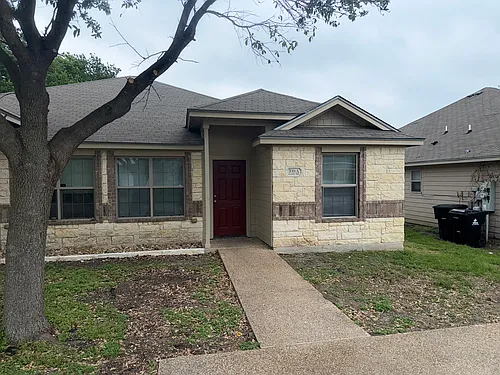 709 Bunker Hill Dr #A Photo 1