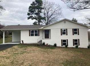 1955 Hawk St SE, Cleveland, TN 37323