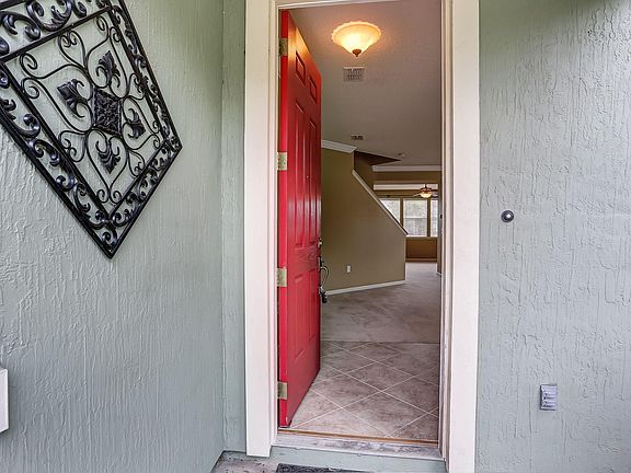 4th image of 75156 Ravenwood Dr