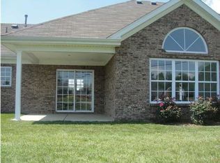 6434 Rivers End Dr, Louisville, KY 40258