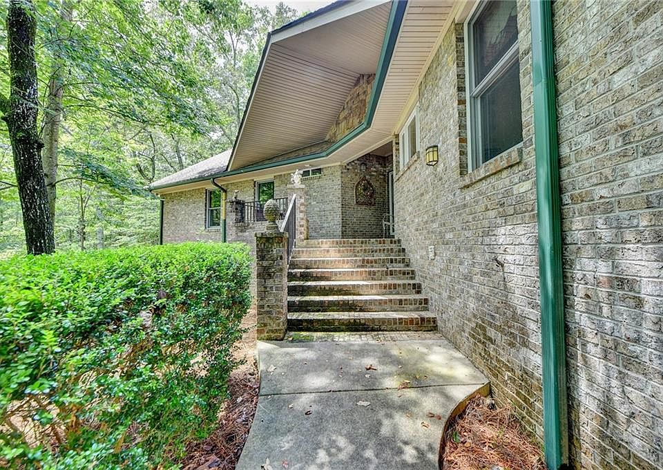 1st image of 141 Eagle Heart Ct
