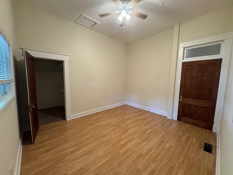 978 Myrtle St NE #C — Photo 11