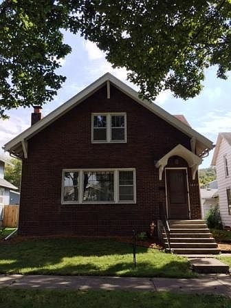 1st image of 1407 N 4th St