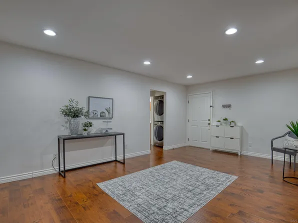 4560 60th St Unit 6, San Diego, CA 92115