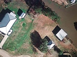 17012 Peace Point Dr, Springfield, LA 70462