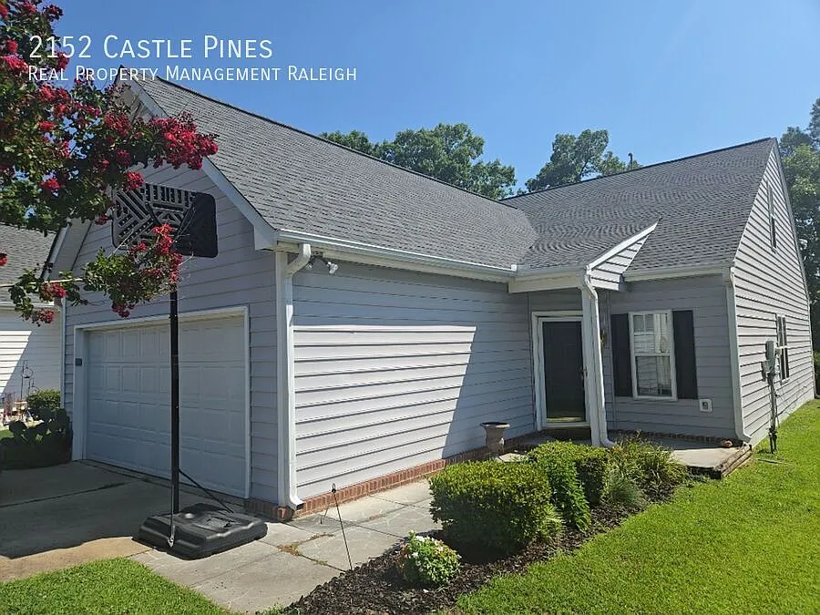 2152 Castle Pines Dr