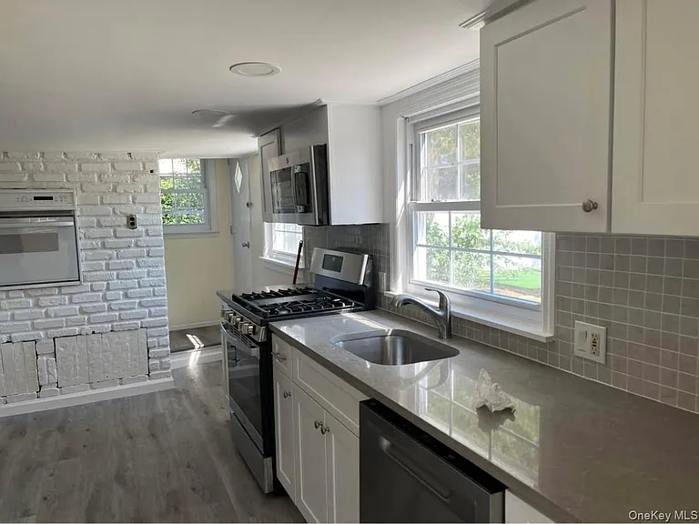 1539 Park Ave — Photo 5