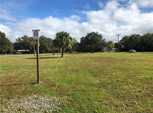3229 12th St, Sarasota, FL 34237