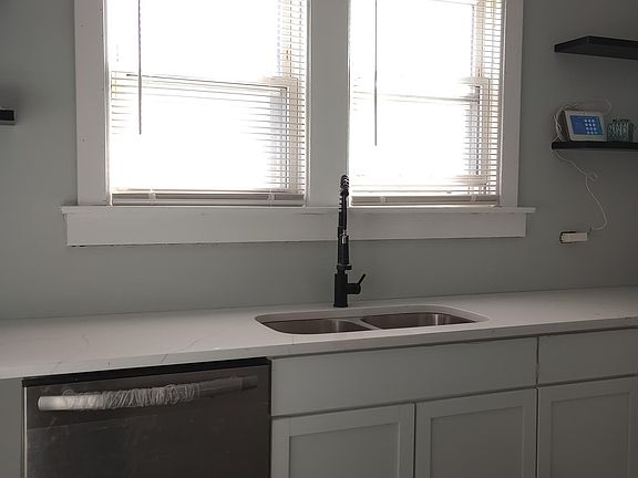 5th image of 1327 Otto Blvd #1
