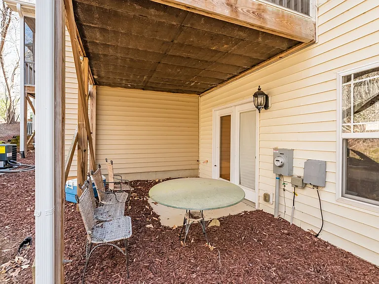 104 Rose Walk Ln — Photo 18