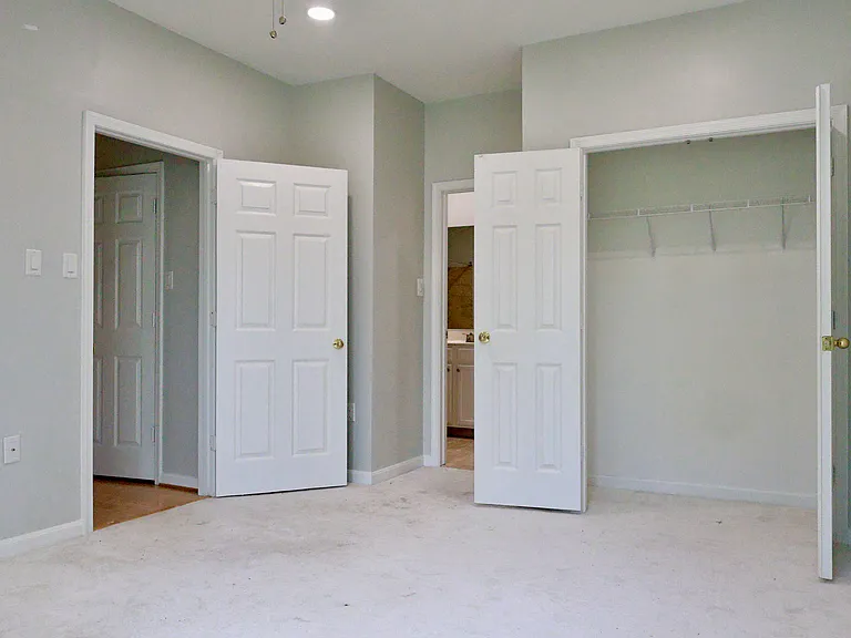 4137 Fountainside Ln #202 — Photo 11