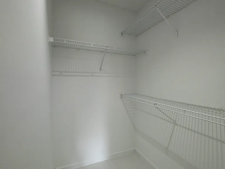 8644 Eagle Run Dr #18 — Photo 29