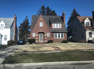 555 W Iroquois Rd, Pontiac, MI 48341