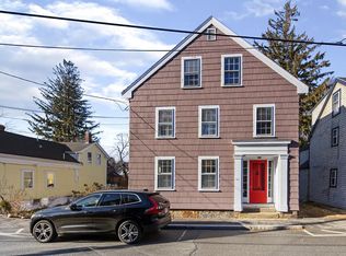 27 Elm St, Marblehead, MA 01945