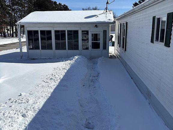 5th image of 1200 River Road #90