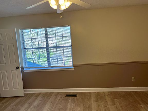 5th image of 1725 S Seminole Dr #B
