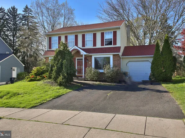 516 Waltham Ln, Perkasie, PA 18944