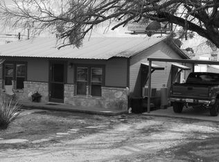 110 E Sherwood Ave, Mertzon, TX 76941