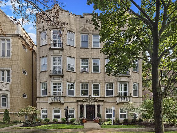 2nd image of 649 Hinman Ave APT 3N