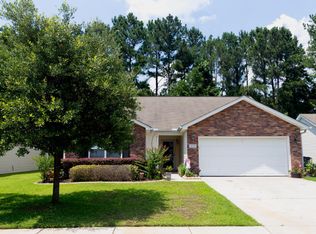 237 Everwood Ct, Moncks Corner, SC 29461