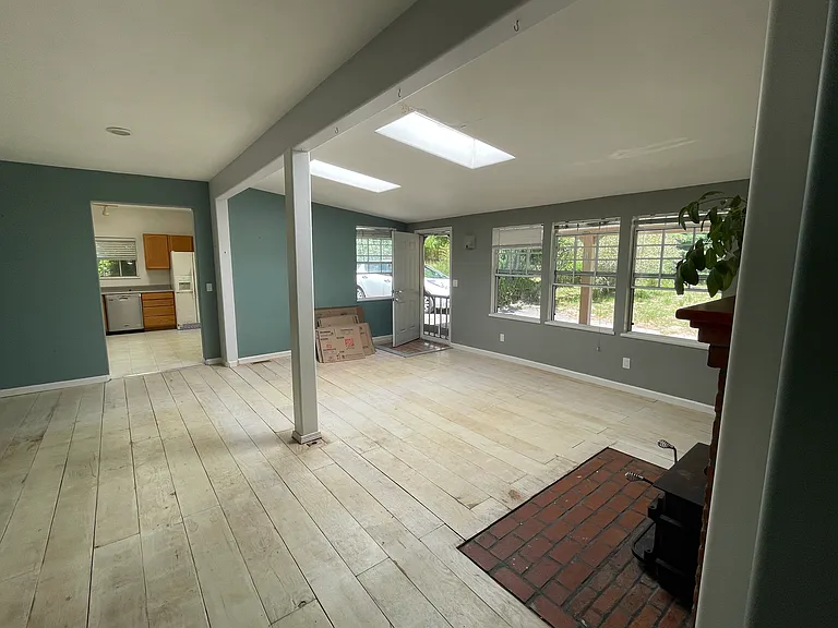 1713 Schaeffer Rd — Photo 10
