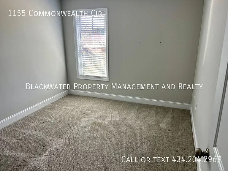 1155 Commonwealth Cir — Photo 9