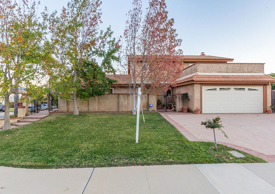 1st image of 1563 N Avenida Del Manzano