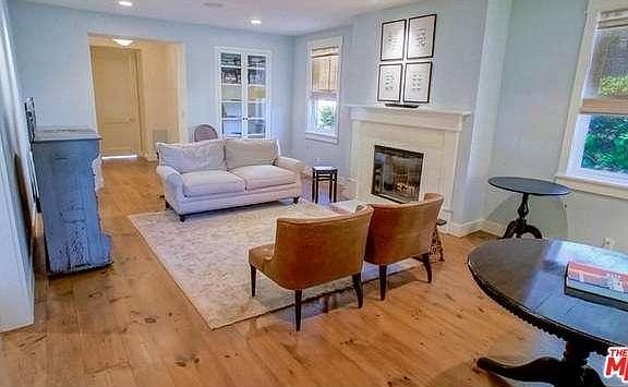 4th image of 753 Ocampo Dr