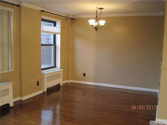 4th image of 1 Birchwood Ct APT 4C