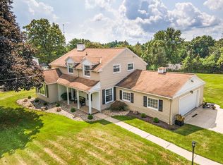 1296 Springbrook Dr, Mansfield, OH 44906