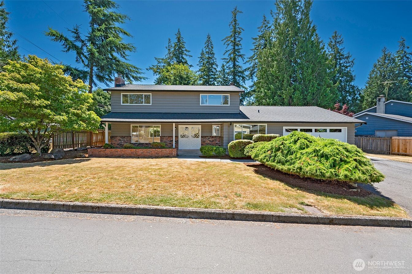1st image of 305 NW 198th Street