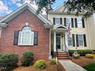 1203 Fairview Club Dr, Wake Forest, NC 27587