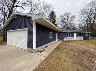 466 W Forest Park Rd, Twin Lake, MI 49457