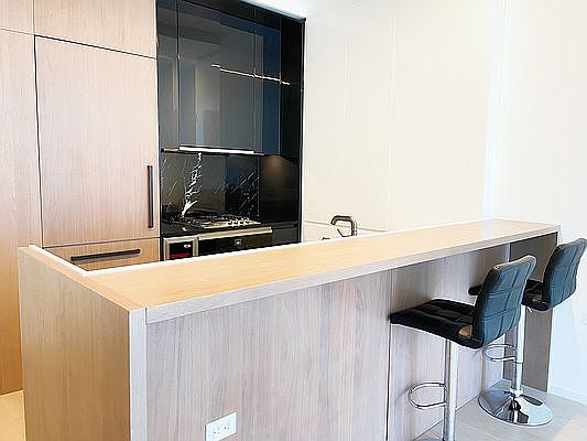 5th image of 196 Orchard St APT 8Q