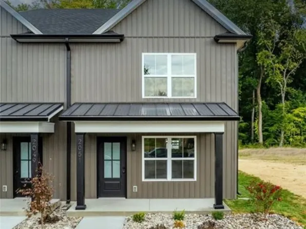 2077 Aster Drive, Jeffersonville, IN 47130