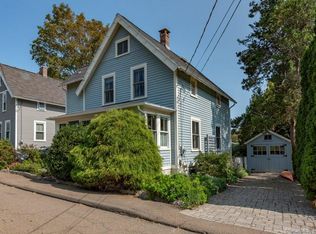 12 Watrous Ave, Branford, CT 06405